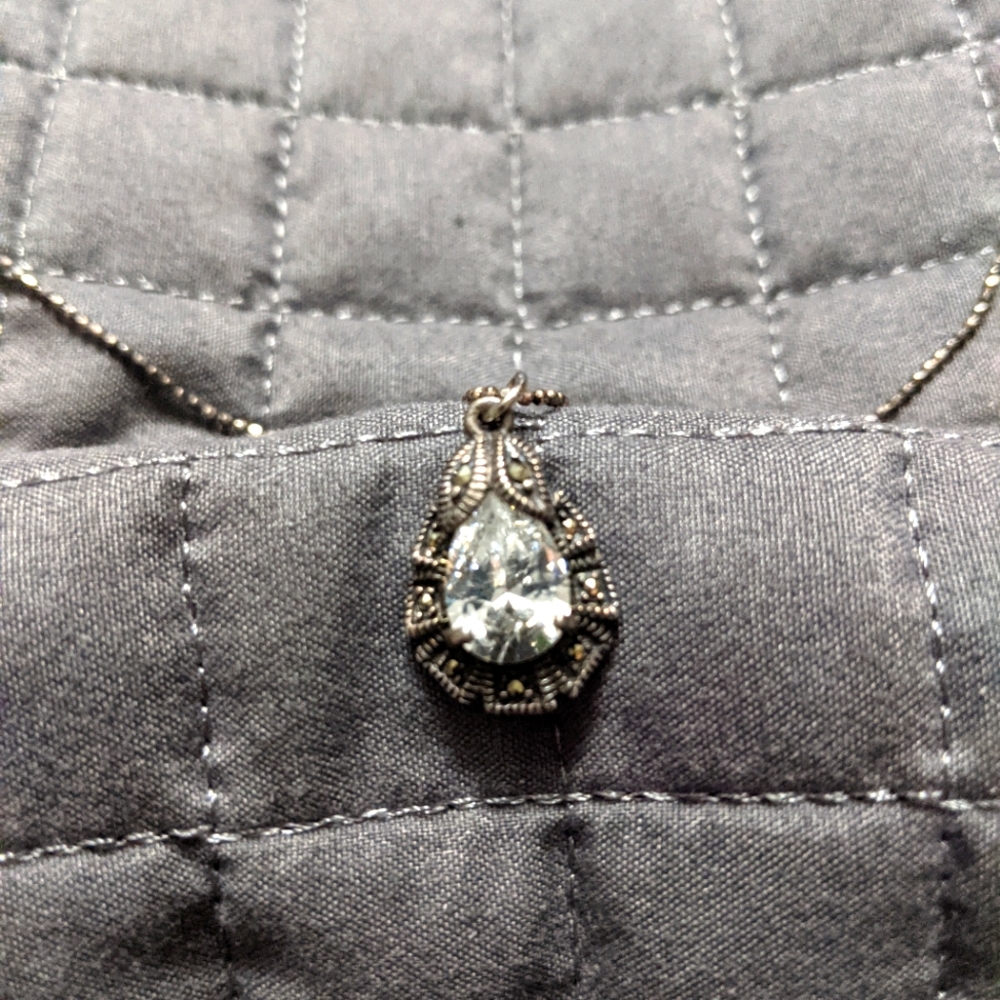 Pear shaped antique like necklace